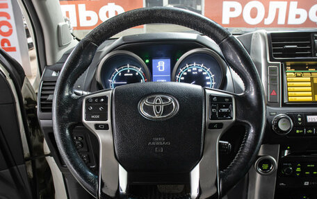 Toyota Land Cruiser Prado 150 рестайлинг 2, 2010 год, 2 198 000 рублей, 17 фотография