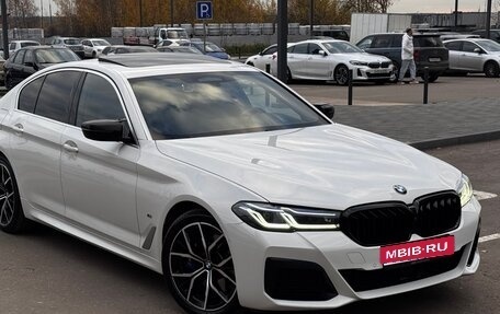 BMW 5 серия, 2021 год, 4 600 000 рублей, 1 фотография