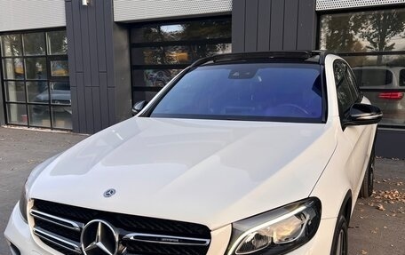 Mercedes-Benz GLC, 2019 год, 3 500 000 рублей, 1 фотография