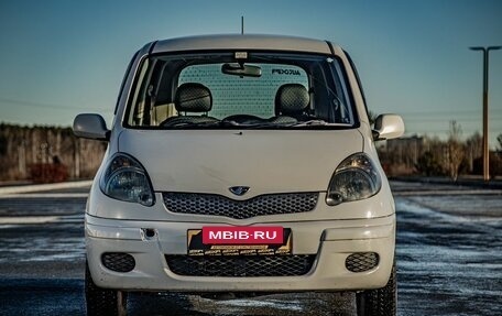 Toyota FunCargo, 2003 год, 568 000 рублей, 2 фотография