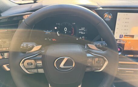 Lexus RX IV рестайлинг, 2025 год, 7 350 000 рублей, 14 фотография