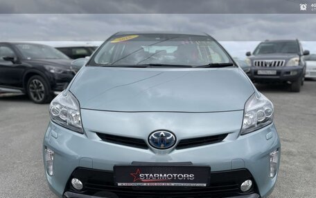 Toyota Prius, 2015 год, 1 150 000 рублей, 7 фотография