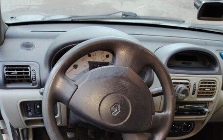 Renault Symbol I, 2003 год, 130 000 рублей, 5 фотография