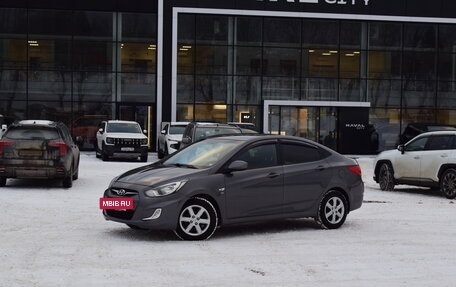 Hyundai Solaris II рестайлинг, 2012 год, 647 000 рублей, 2 фотография