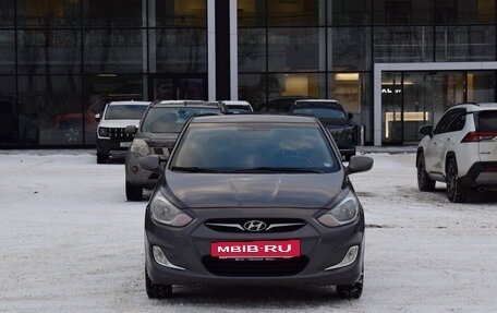 Hyundai Solaris II рестайлинг, 2012 год, 647 000 рублей, 8 фотография