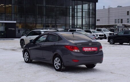Hyundai Solaris II рестайлинг, 2012 год, 647 000 рублей, 5 фотография