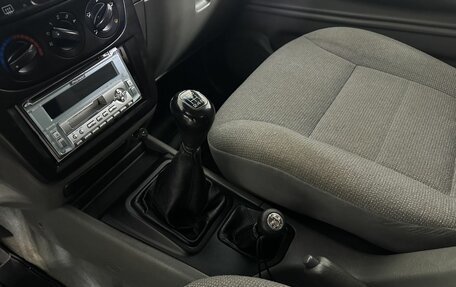 KIA Sportage IV рестайлинг, 2003 год, 320 000 рублей, 11 фотография