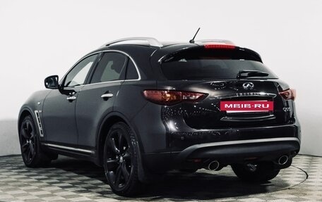 Infiniti QX70, 2016 год, 2 437 000 рублей, 7 фотография