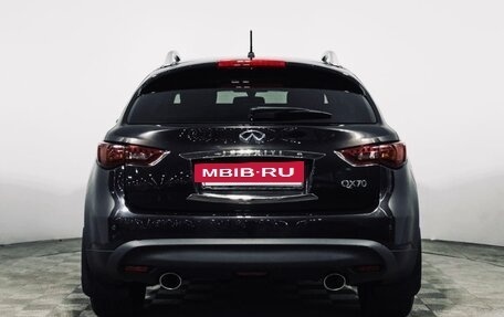 Infiniti QX70, 2016 год, 2 437 000 рублей, 6 фотография