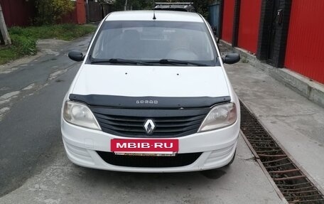 Renault Logan I, 2012 год, 275 000 рублей, 4 фотография