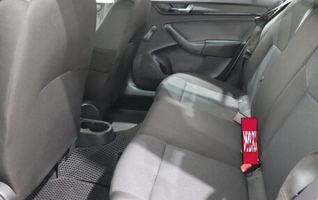 Skoda Rapid I, 2019 год, 1 030 000 рублей, 18 фотография