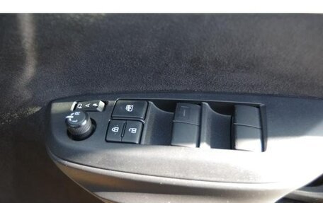 Toyota Yaris XP150 рестайлинг, 2022 год, 1 010 000 рублей, 13 фотография