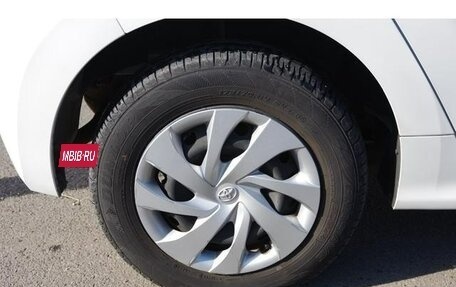 Toyota Yaris XP150 рестайлинг, 2022 год, 1 010 000 рублей, 18 фотография