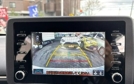 Toyota Yaris XP150 рестайлинг, 2022 год, 1 012 000 рублей, 7 фотография