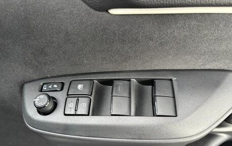 Toyota Yaris XP150 рестайлинг, 2022 год, 1 012 000 рублей, 13 фотография