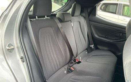 Toyota Yaris XP150 рестайлинг, 2022 год, 1 012 000 рублей, 16 фотография