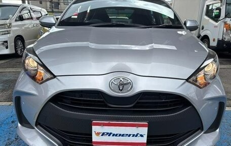 Toyota Yaris XP150 рестайлинг, 2022 год, 1 012 000 рублей, 29 фотография