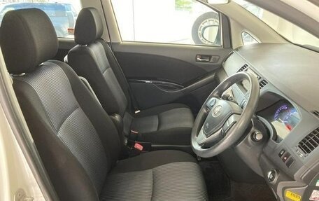 Toyota ISis I, 2016 год, 1 295 000 рублей, 19 фотография