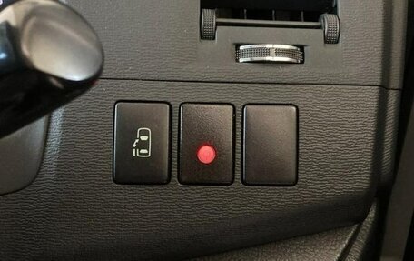 Toyota ISis I, 2016 год, 1 295 000 рублей, 31 фотография