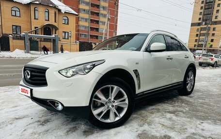 Infiniti FX II, 2013 год, 3 фотография