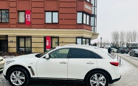 Infiniti FX II, 2013 год, 20 фотография