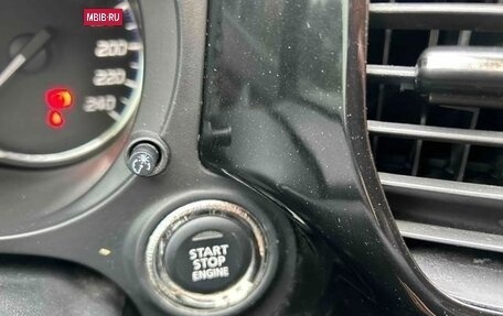 Mitsubishi Outlander III рестайлинг 3, 2022 год, 2 200 000 рублей, 17 фотография