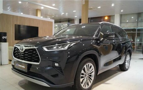 Toyota Highlander, 2025 год, 6 500 000 рублей, 3 фотография