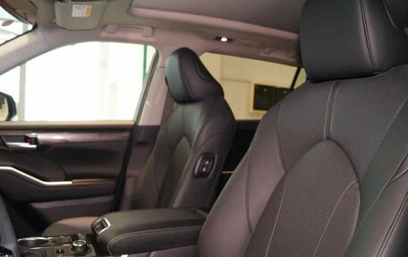 Toyota Highlander, 2025 год, 6 500 000 рублей, 14 фотография