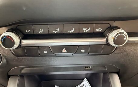 Mazda 3, 2021 год, 1 670 000 рублей, 11 фотография