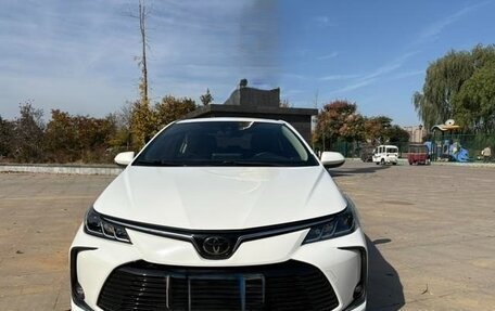 Toyota Corolla, 2022 год, 1 700 000 рублей, 2 фотография