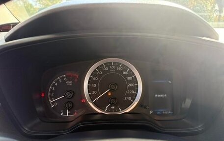 Toyota Corolla, 2022 год, 1 700 000 рублей, 10 фотография