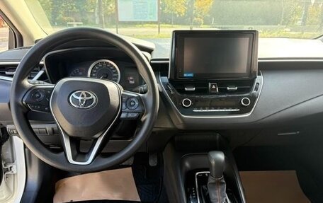 Toyota Corolla, 2022 год, 1 700 000 рублей, 15 фотография