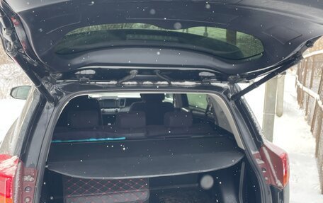 Toyota RAV4, 2014 год, 2 400 000 рублей, 6 фотография