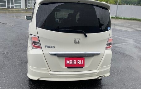 Honda Freed I, 2012 год, 1 300 000 рублей, 6 фотография