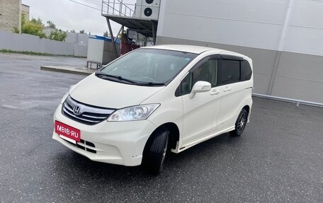 Honda Freed I, 2012 год, 1 300 000 рублей, 9 фотография