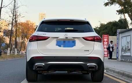 Mercedes-Benz GLA, 2023 год, 2 300 000 рублей, 5 фотография