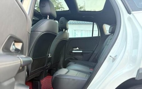 Mercedes-Benz GLA, 2023 год, 2 300 000 рублей, 9 фотография