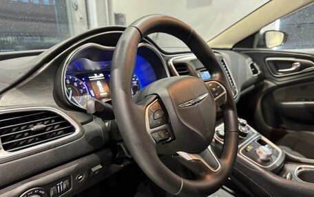 Chrysler 200 II, 2015 год, 1 190 000 рублей, 12 фотография