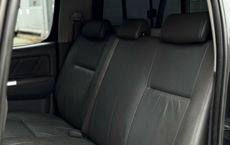 Toyota Hilux VII, 2012 год, 1 499 000 рублей, 24 фотография