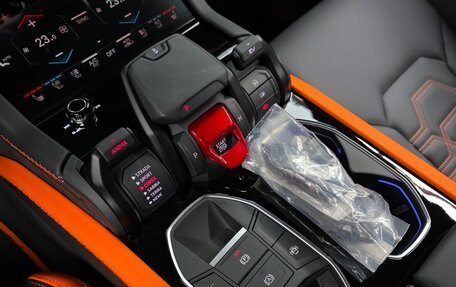 Lamborghini Urus I, 2025 год, 42 760 000 рублей, 15 фотография