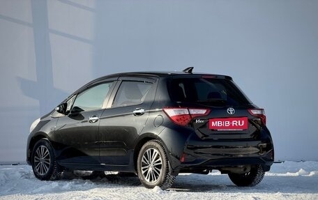 Toyota Vitz, 2018 год, 1 150 000 рублей, 6 фотография