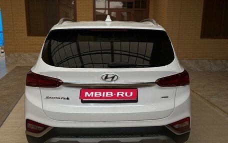 Hyundai Santa Fe IV, 2018 год, 2 500 000 рублей, 1 фотография