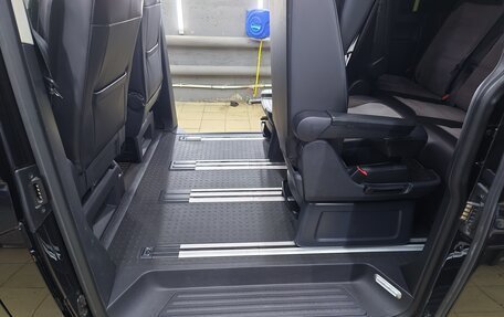 Volkswagen Multivan T6 рестайлинг, 2020 год, 4 950 000 рублей, 11 фотография