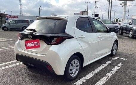 Toyota Yaris XP150 рестайлинг, 2022 год, 1 032 000 рублей, 5 фотография