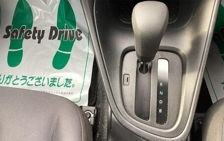 Toyota Yaris XP150 рестайлинг, 2022 год, 1 032 000 рублей, 15 фотография