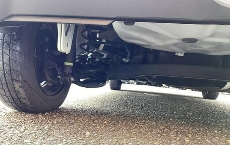 Toyota Yaris XP150 рестайлинг, 2022 год, 1 032 000 рублей, 31 фотография