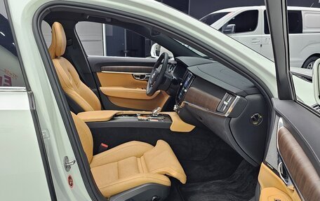 Volvo S90 II рестайлинг, 2025 год, 5 351 000 рублей, 7 фотография