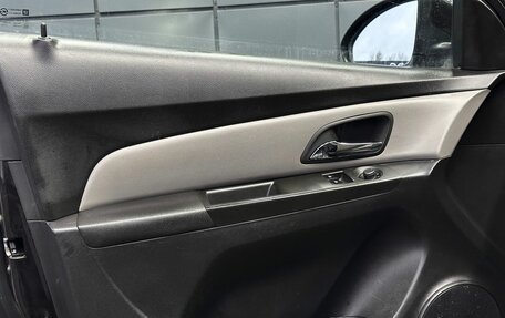 Chevrolet Cruze II, 2011 год, 749 000 рублей, 9 фотография