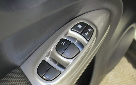 Nissan Juke II, 2014 год, 1 099 000 рублей, 14 фотография