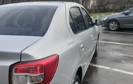 Renault Logan II, 2018 год, 900 000 рублей, 5 фотография